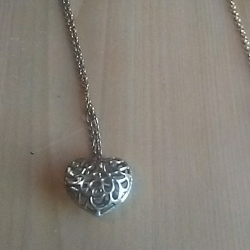 Necklaces - Picture 2 of 3